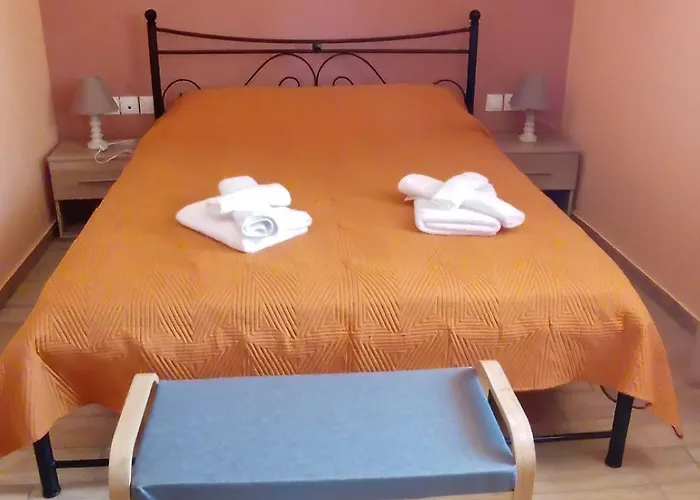 Helen\'S Home